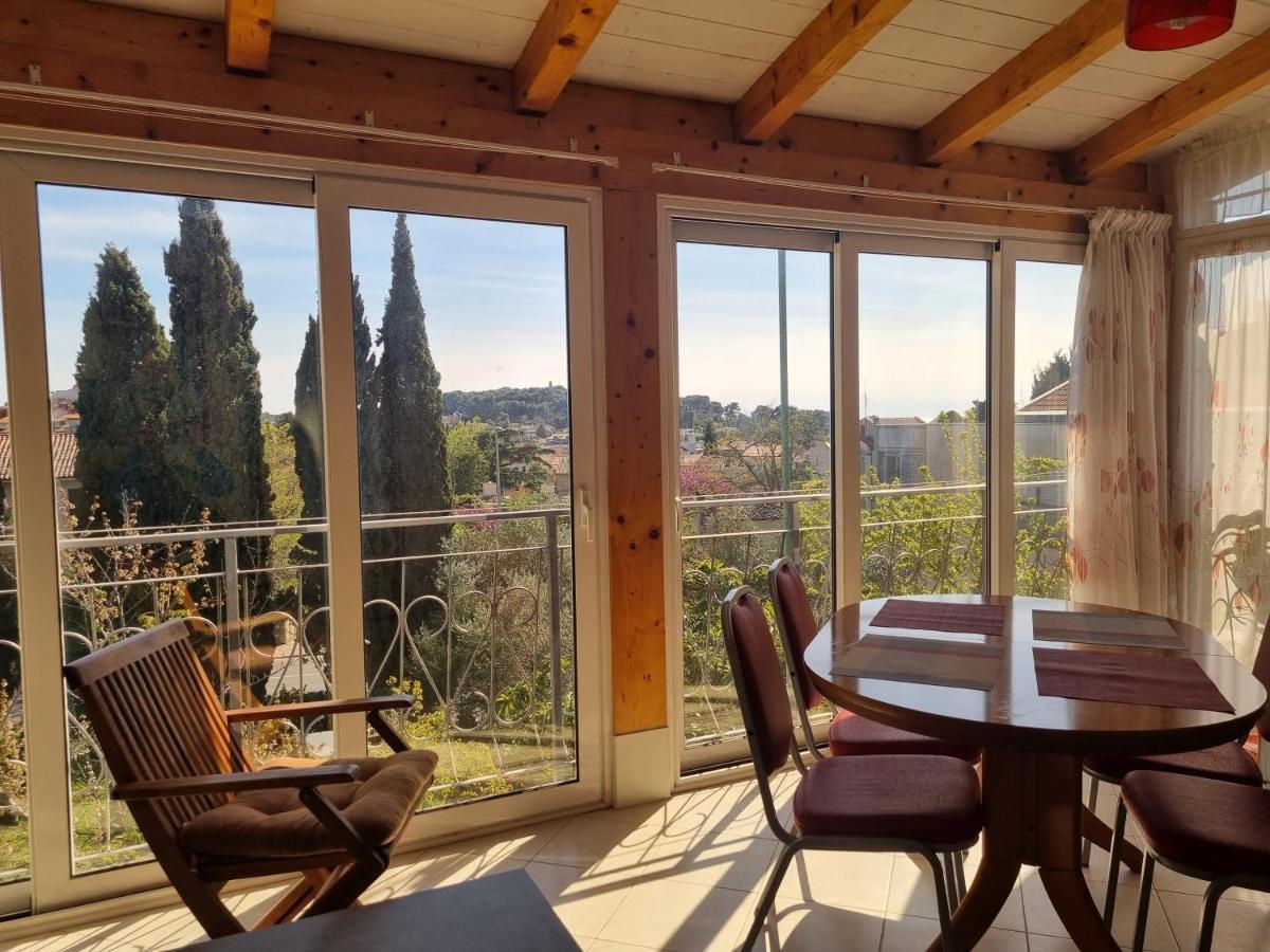 Greenview Apartment With Parking Rovinj Extérieur photo